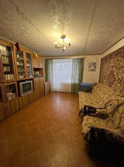 Продажа 4-комнатной квартиры 65 м², Карбышева пер.