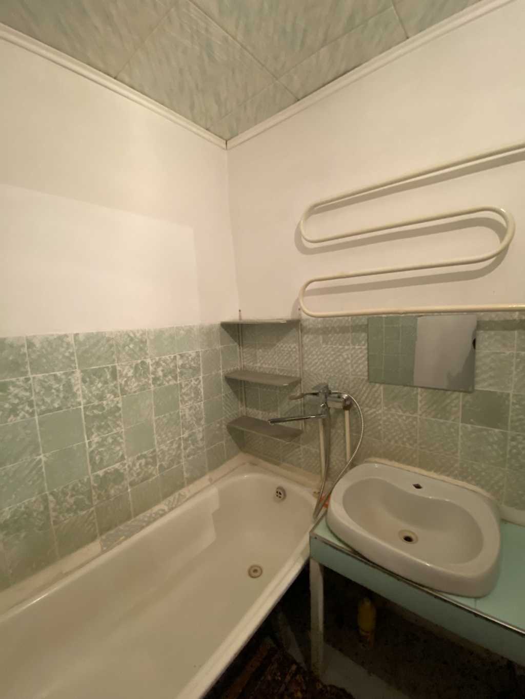 Продажа 2-комнатной квартиры 50.4 м², Больничная ул.