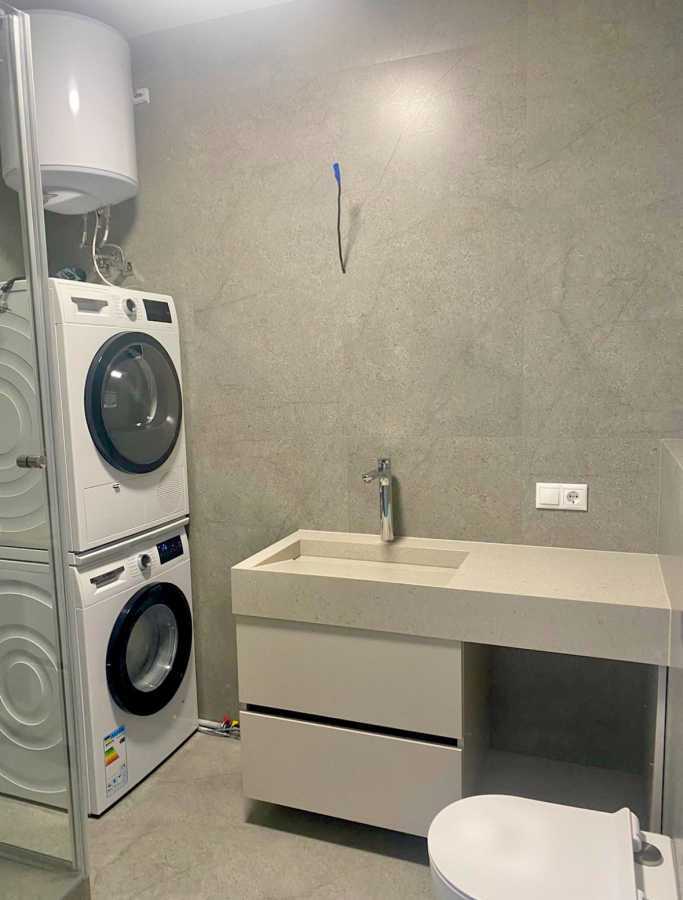 Продажа 1-комнатной квартиры 43 м², Николая Гулака ул., 4