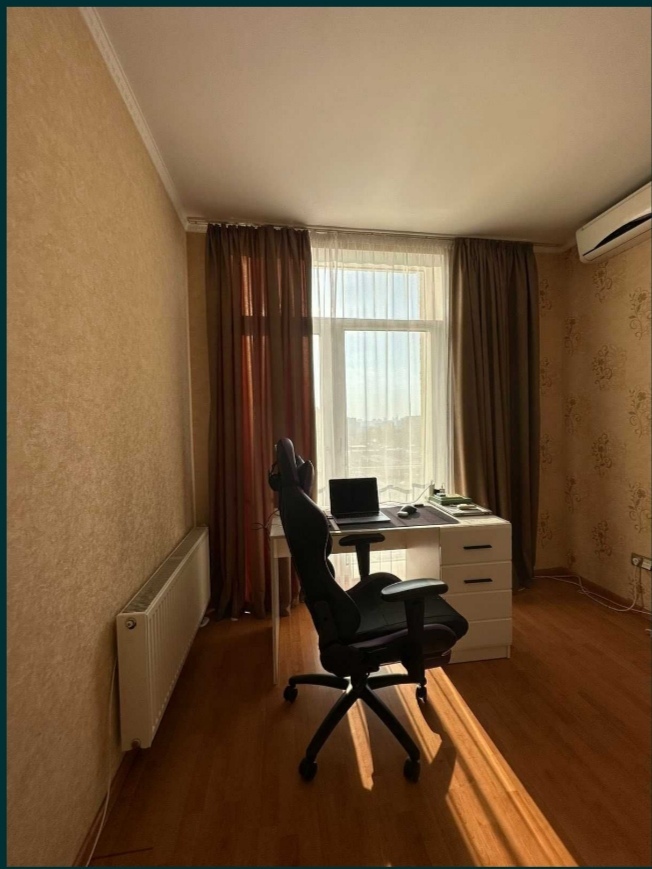Оренда 1-кімнатної квартири 40 м², Регенераторна вул., 4, корпус 6