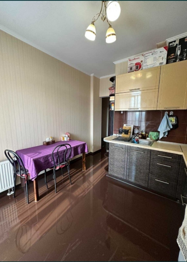 Оренда 1-кімнатної квартири 40 м², Регенераторна вул., 4, корпус 6