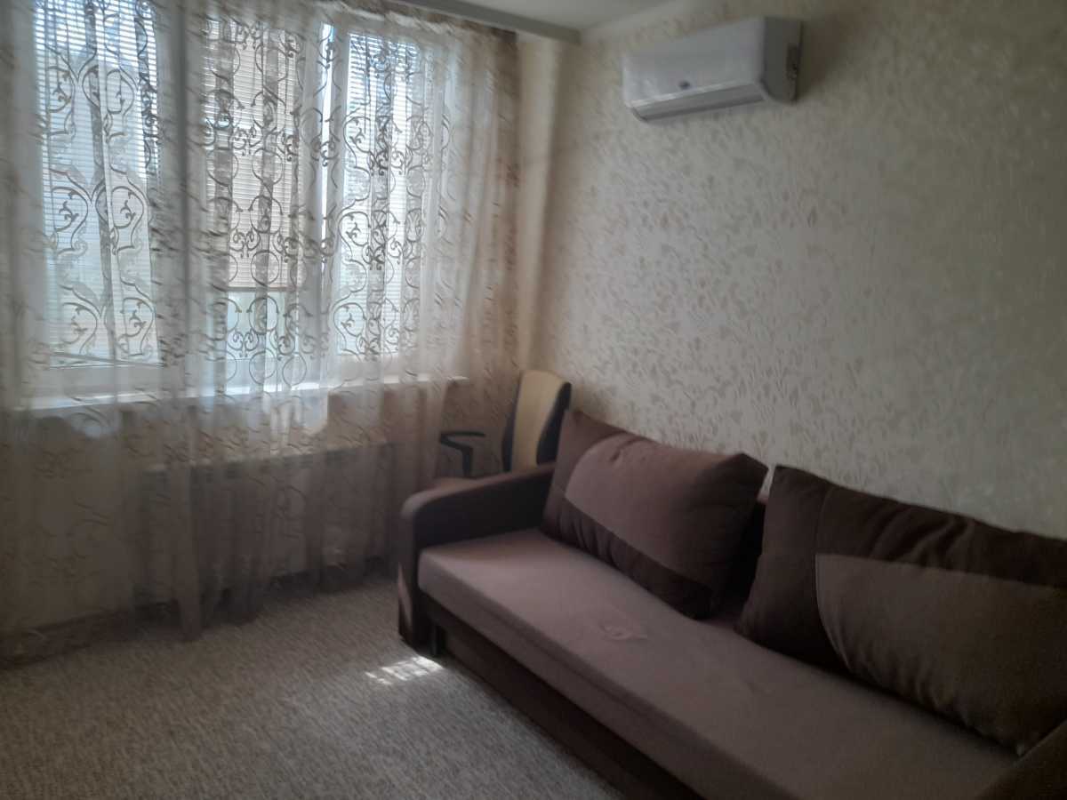 Оренда 1-кімнатної квартири 52 м², Бориса Гмирі вул., 4