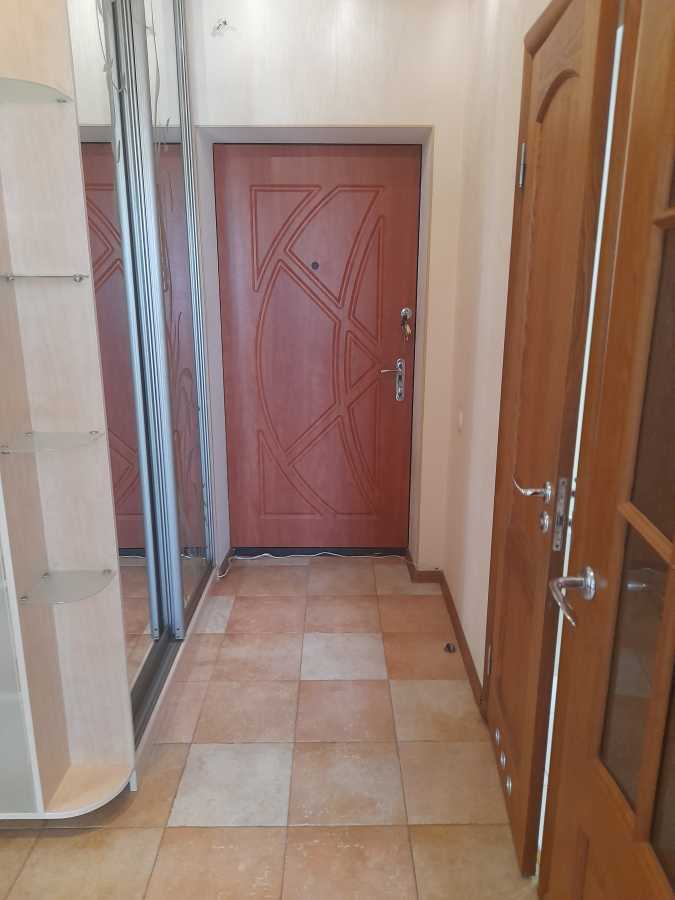 Оренда 1-кімнатної квартири 52 м², Бориса Гмирі вул., 4