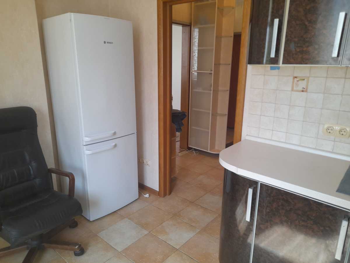 Оренда 1-кімнатної квартири 52 м², Бориса Гмирі вул., 4