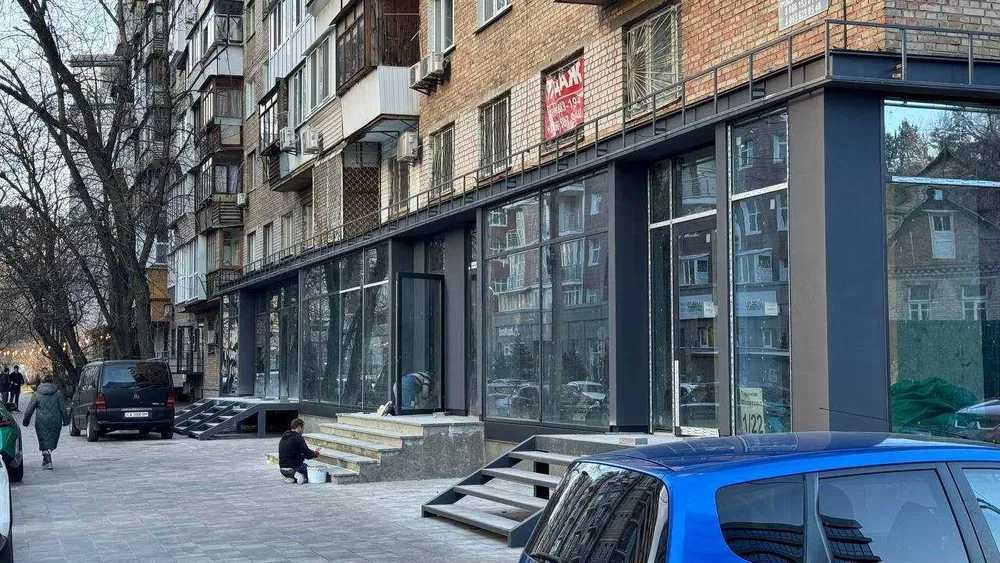Аренда другого торгового помещения 40 м², Академика Филатова ул., 2/1