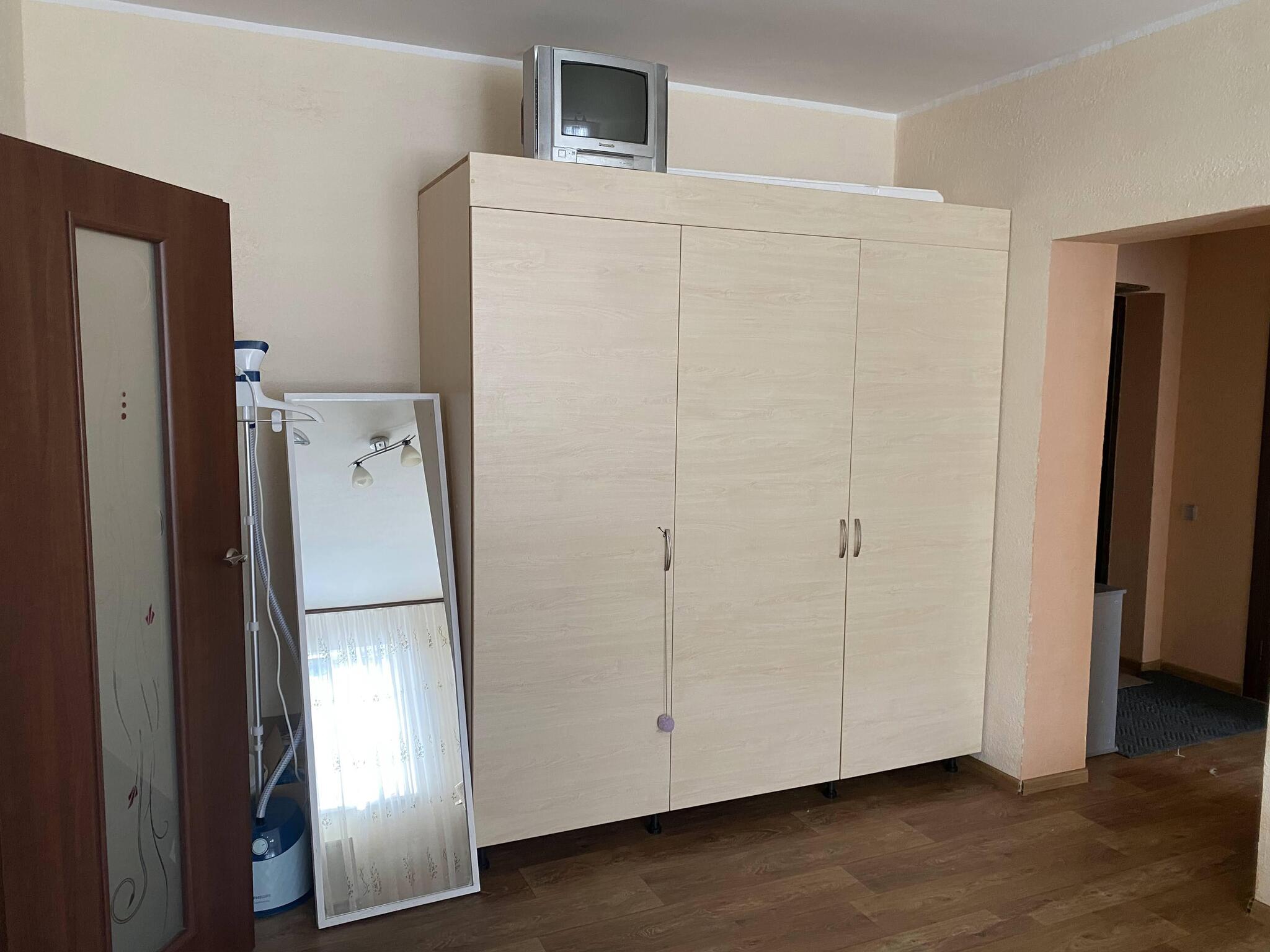 Продаж 2-кімнатної квартири 65 м²