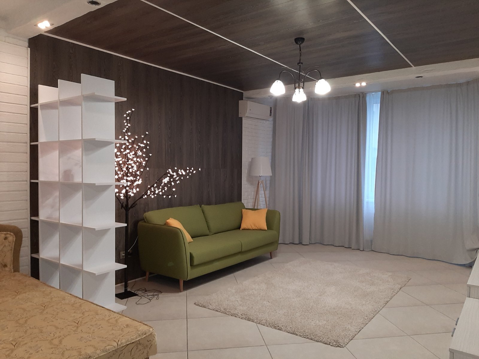 Оренда 1-кімнатної квартири 56 м², Градинська вул., 9