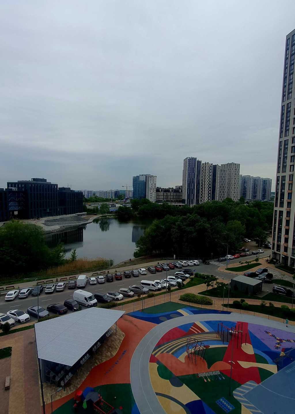 Продаж 1-кімнатної квартири 47.5 м², Дніпровська наб., 20а