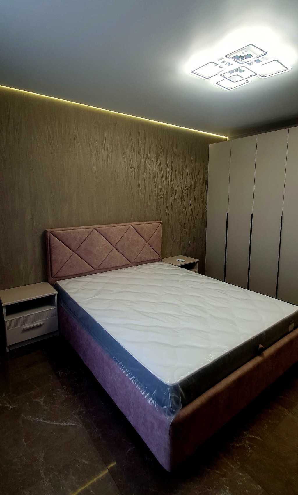 Продаж 1-кімнатної квартири 47.5 м², Дніпровська наб., 20а