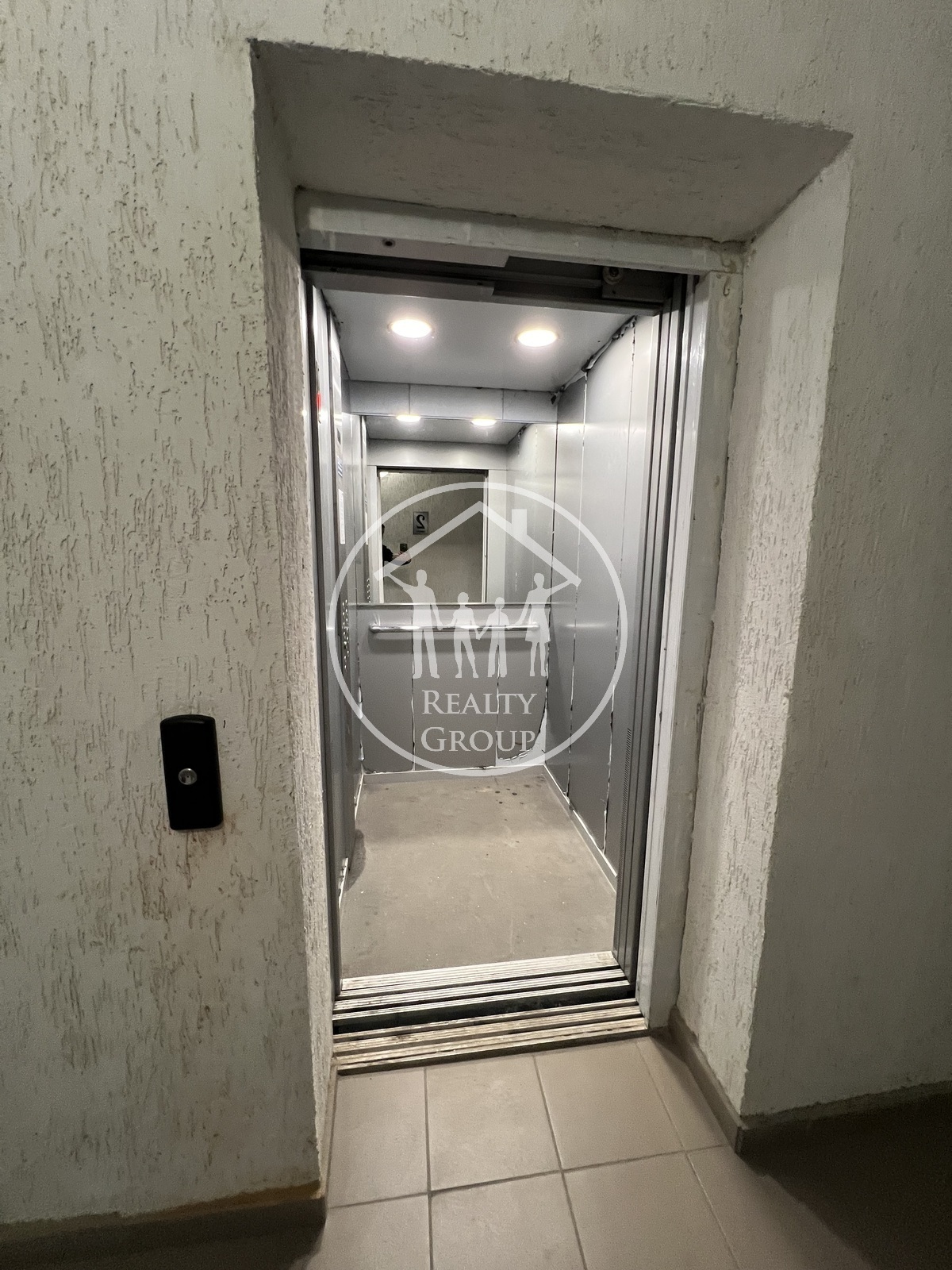 Продажа 2-комнатной квартиры 69 м², Ивана Величковского ул., вул.61
