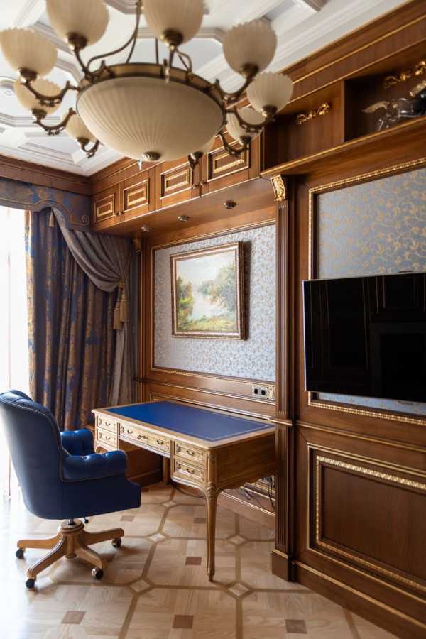 Продажа 5-комнатной квартиры 212 м², Крещатик ул., 27Б