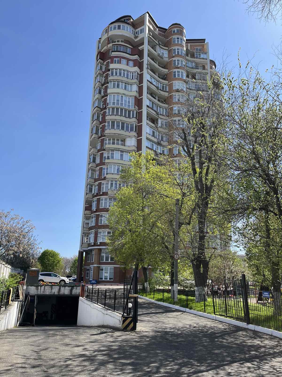 Продажа 1-комнатной квартиры 52 м², Инглези ул., 6/1