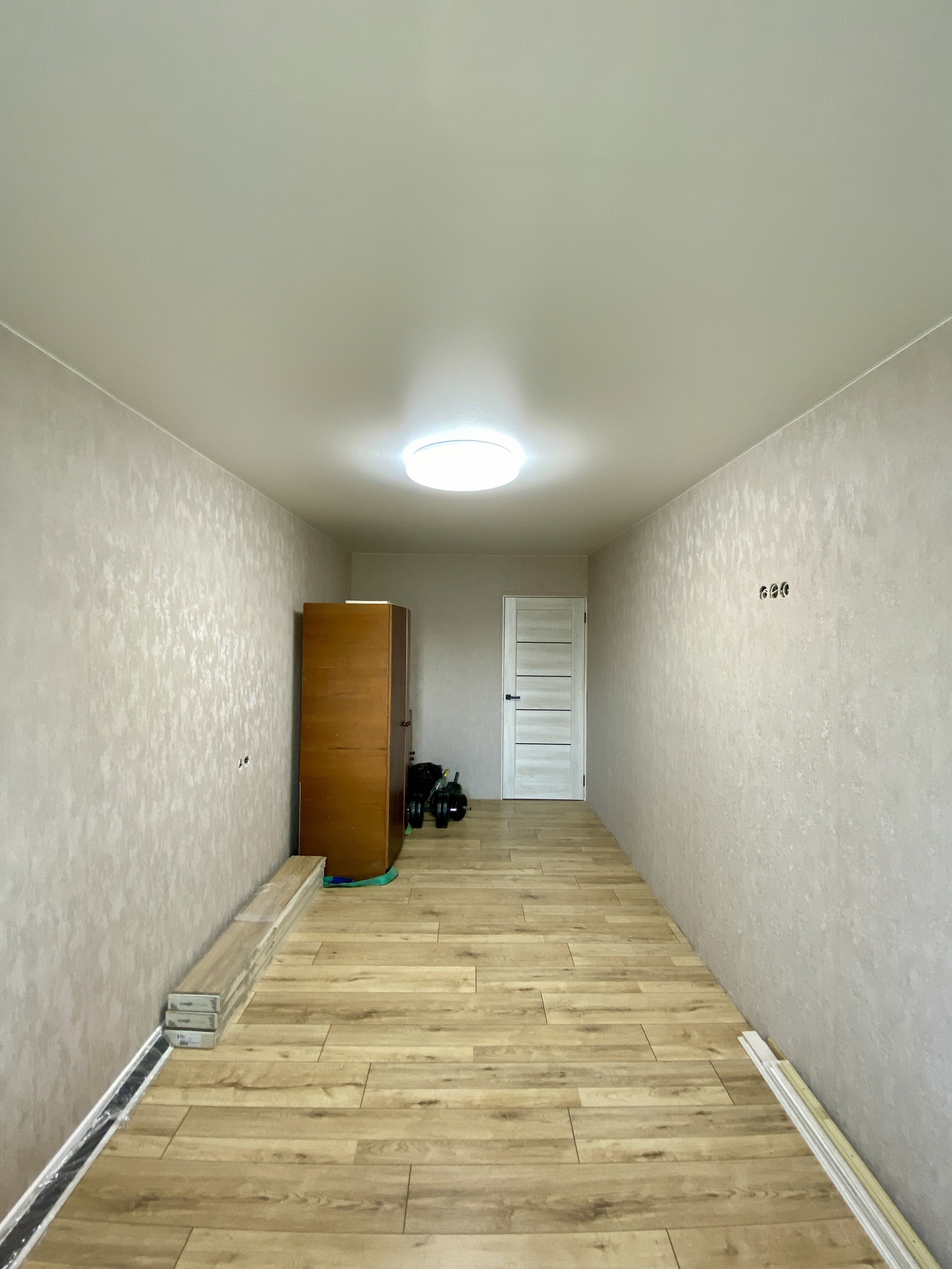 Продажа 3-комнатной квартиры 63 м², Мира просп., 54
