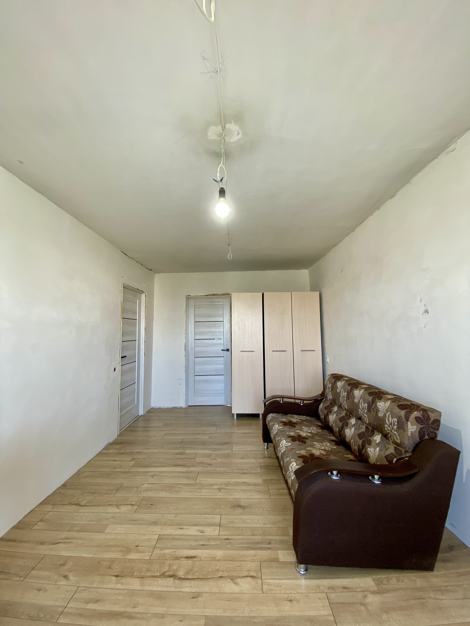 Продажа 3-комнатной квартиры 63 м², Мира просп., 54