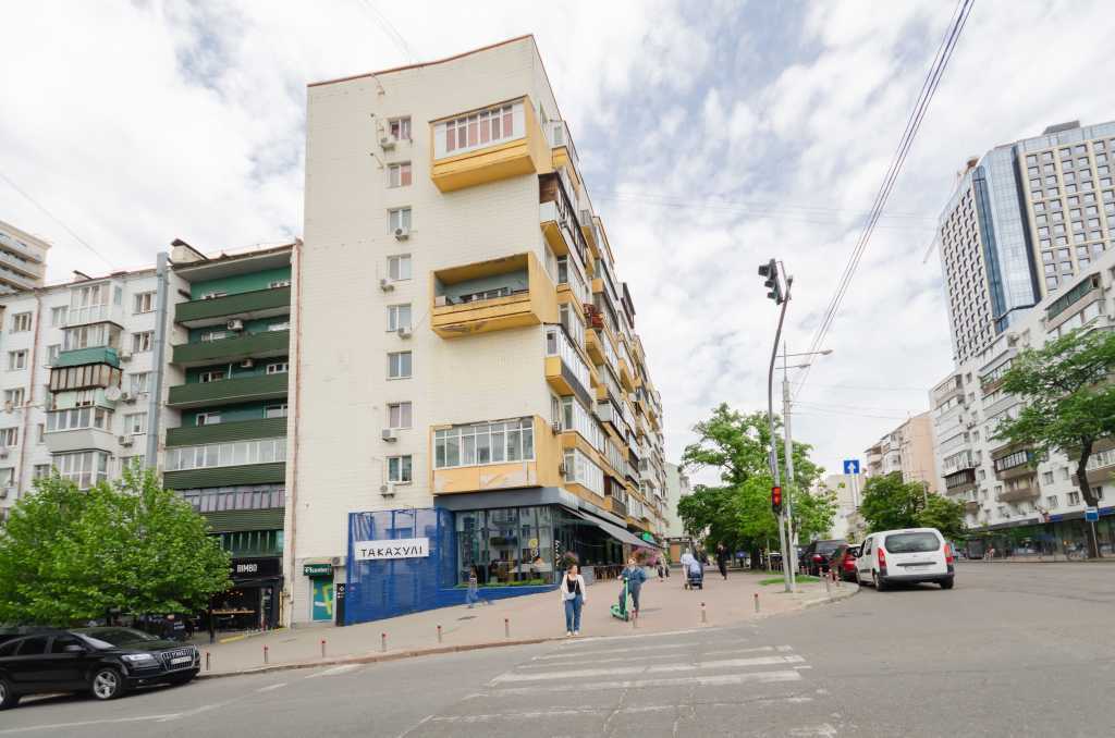 Продажа 2-комнатной квартиры 45 м², Большая Васильковская ул., 112