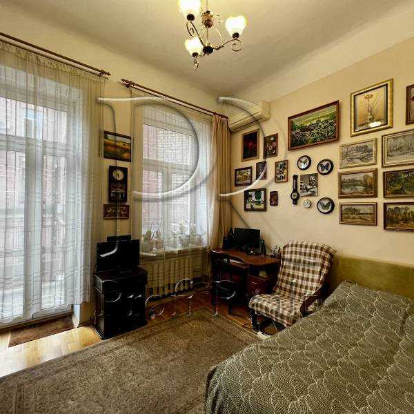 Продажа 2-комнатной квартиры 55 м², Михайловская ул., 22Б