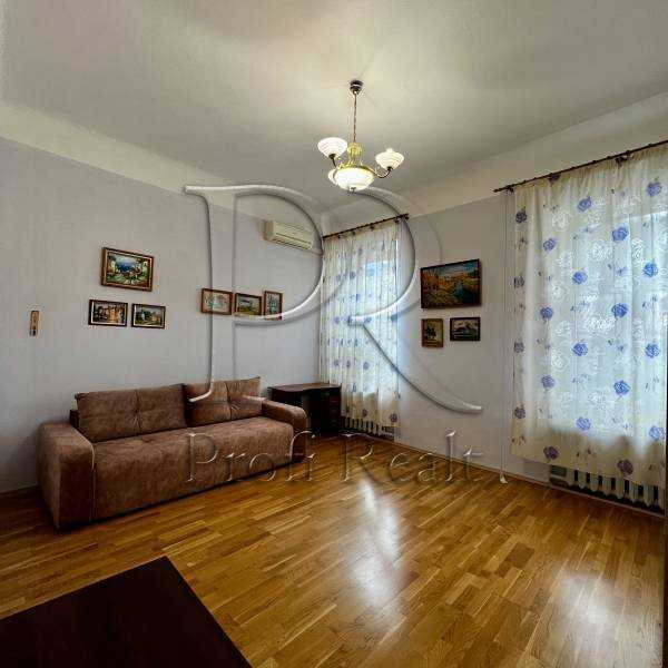 Продажа 2-комнатной квартиры 55 м², Михайловская ул., 22Б