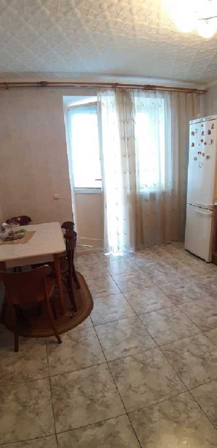 Оренда 3-кімнатної квартири 106 м², Автозаводська вул., 99/4