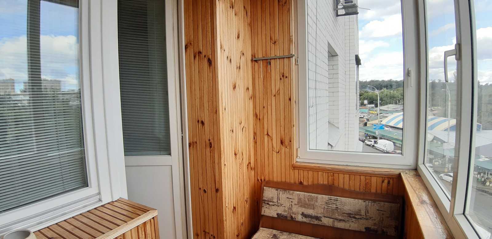 Оренда 3-кімнатної квартири 106 м², Автозаводська вул., 99/4