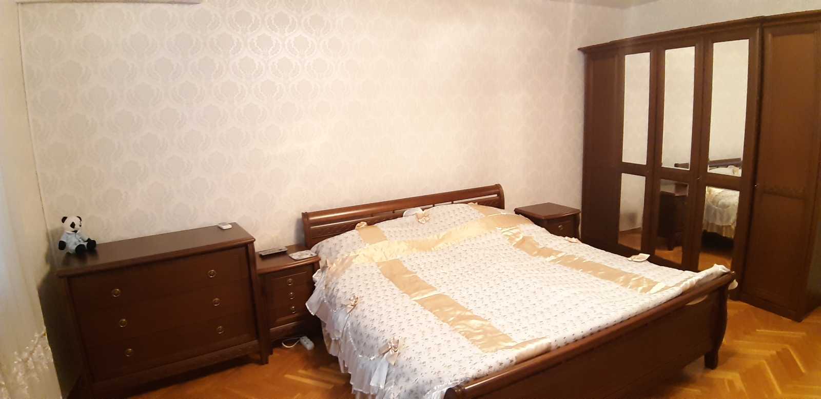 Оренда 3-кімнатної квартири 106 м², Автозаводська вул., 99/4