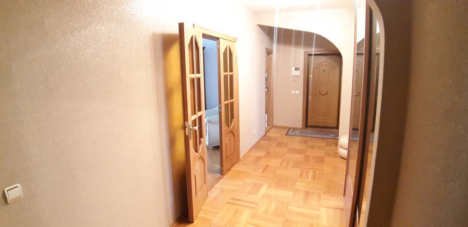 Оренда 3-кімнатної квартири 106 м², Автозаводська вул., 99/4