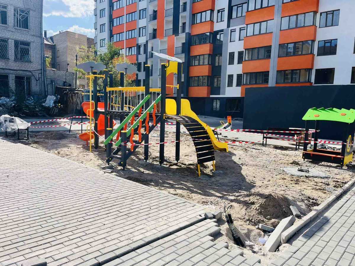Продажа 1-комнатной квартиры 45.3 м², Владимира Сосюры ул., 6