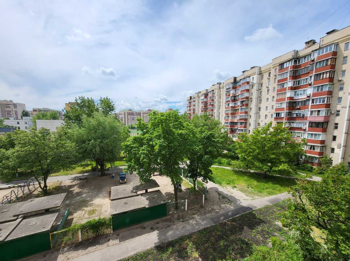 Оренда 1-кімнатної квартири 35 м², Леоніда Бикова бул., 5