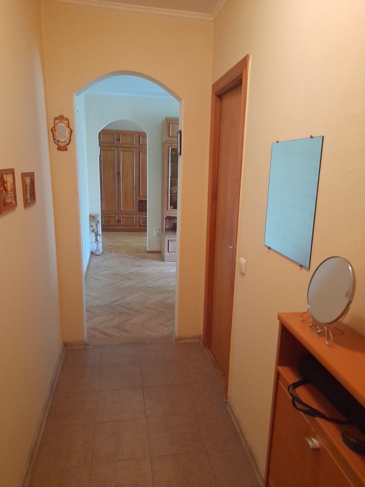 Оренда 1-кімнатної квартири 40 м², Миколи Василенка вул., 4