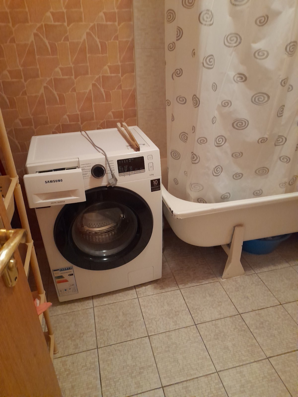 Оренда 1-кімнатної квартири 40 м², Миколи Василенка вул., 4