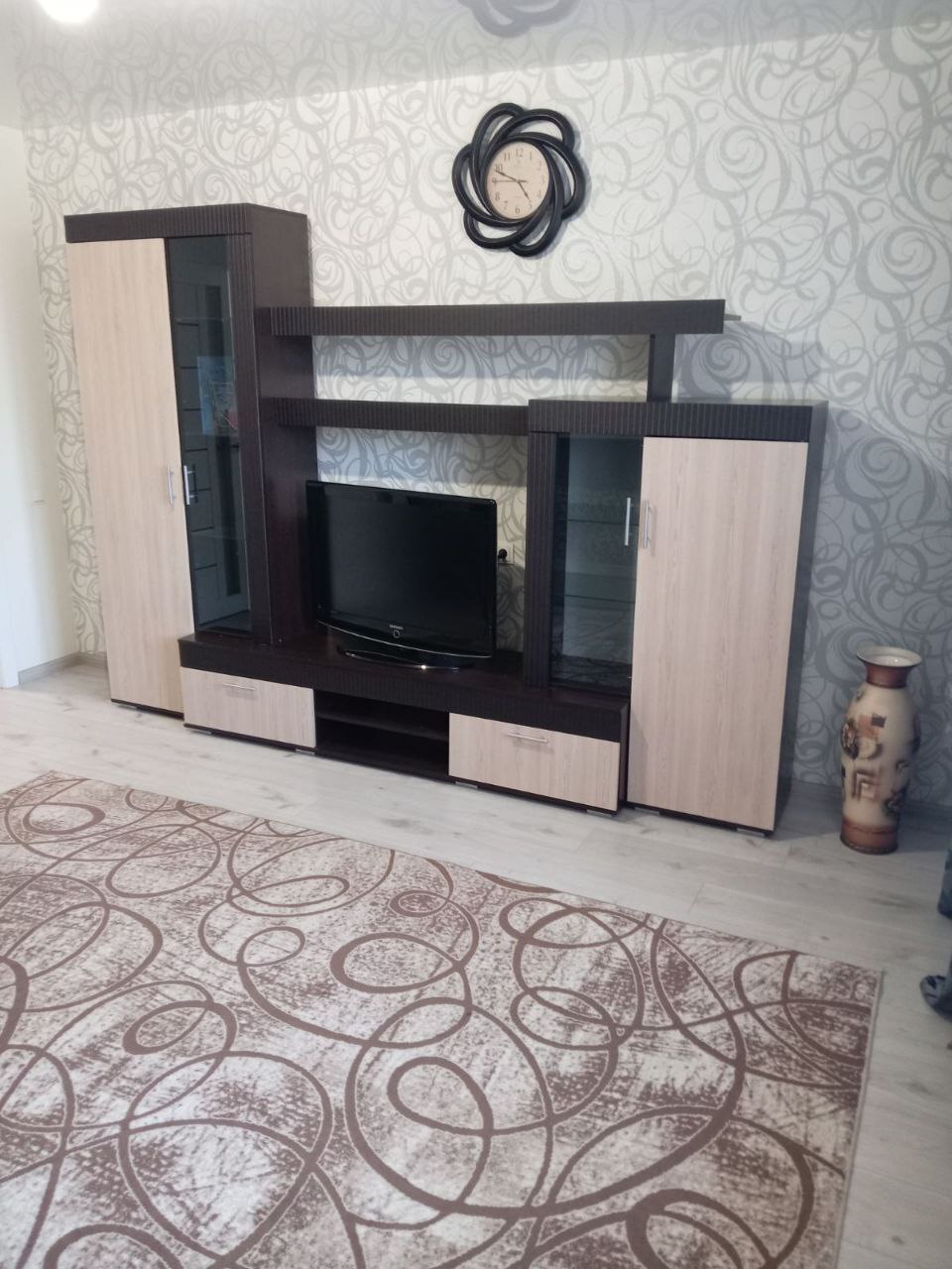 Продаж 1-кімнатної квартири 42 м², Михайла Лушпи просп.