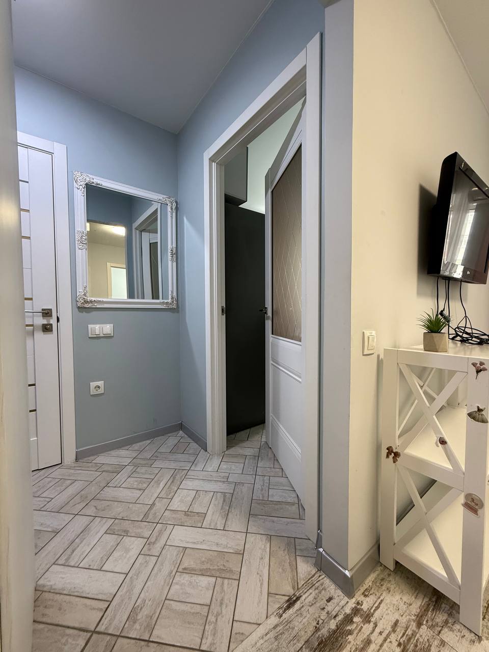 Продаж 2-кімнатної квартири 45.1 м², Луганська вул.
