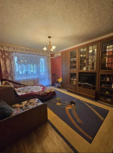 Продаж 2-кімнатної квартири 48 м², Ковпака вул.