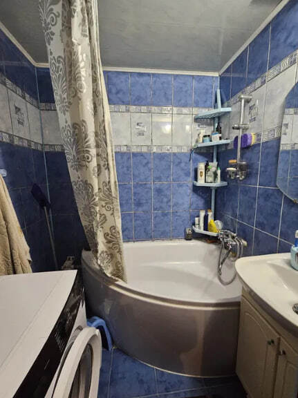 Продаж 2-кімнатної квартири 48 м², Ковпака вул.