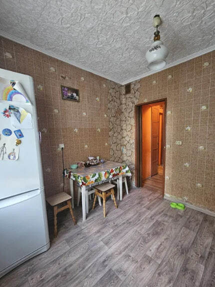 Продаж 2-кімнатної квартири 48 м², Ковпака вул.