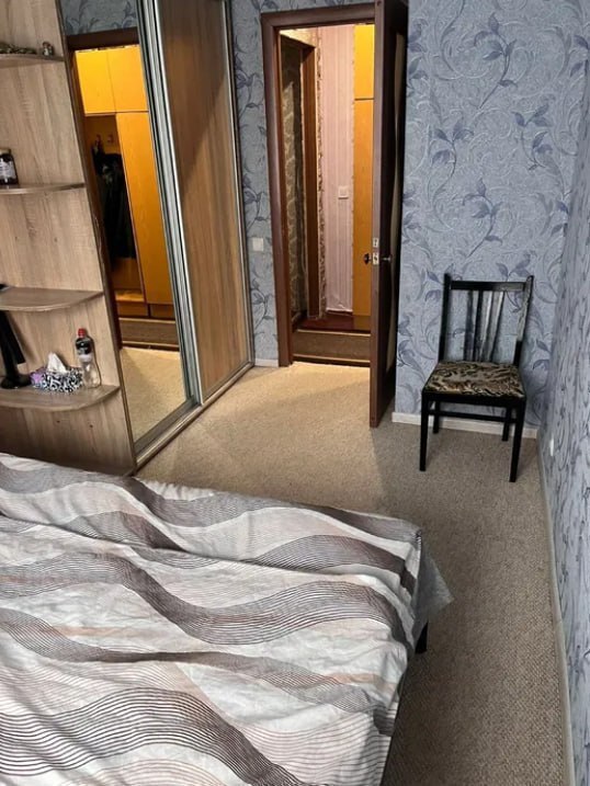 Продаж 3-кімнатної квартири 60.2 м², Роменська вул.
