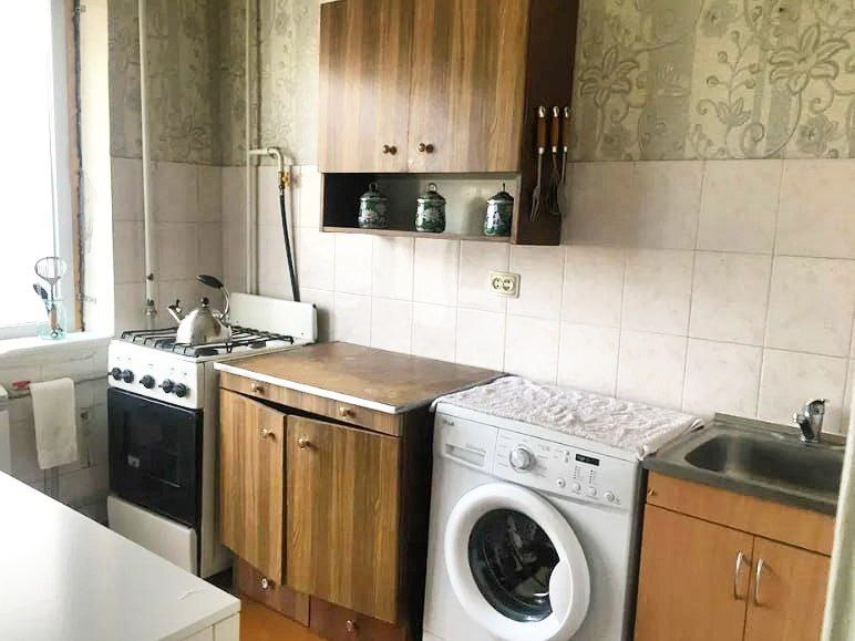 Продаж 1-кімнатної квартири 33.2 м², Михайла Лушпи просп.