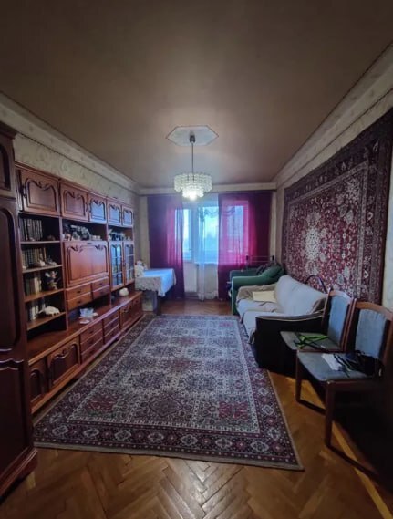 Продажа 4-комнатной квартиры 74 м², Сумско-Киевских Дивизий ул.