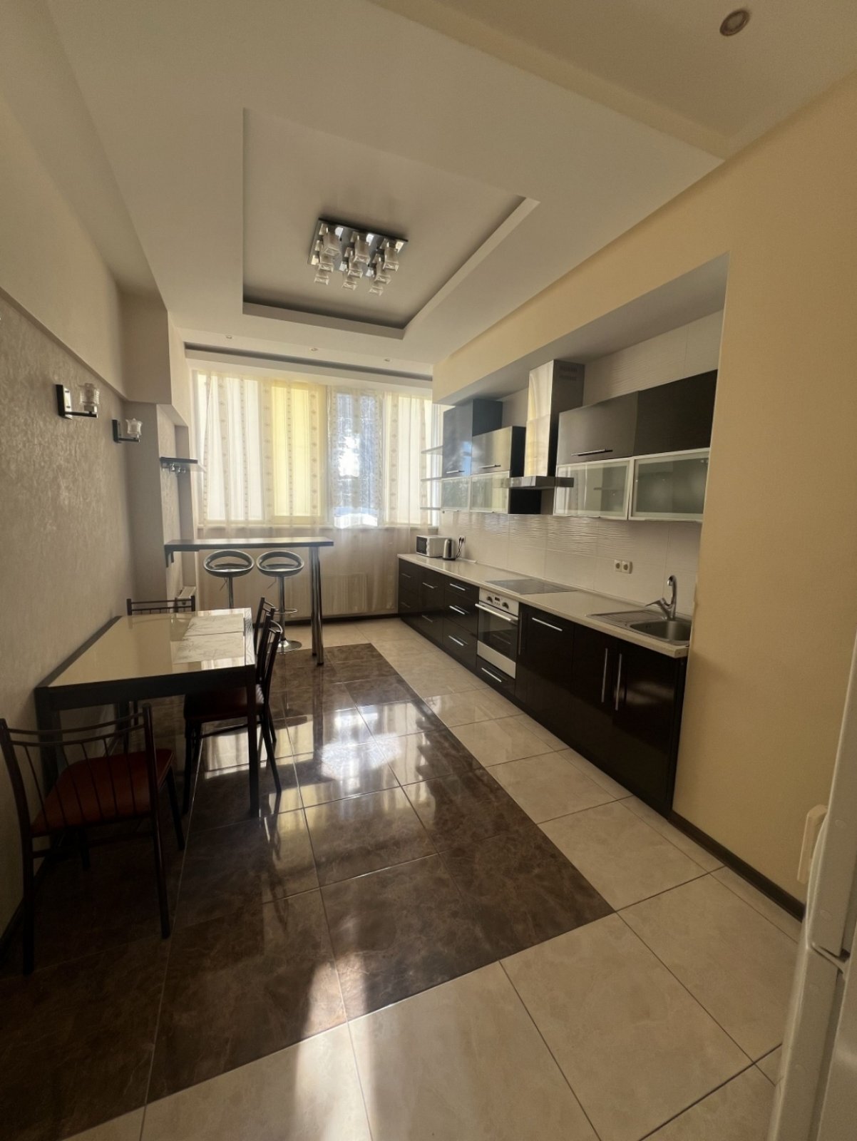 Аренда 2-комнатной квартиры 80 м², Академика Королева ул., 5/4