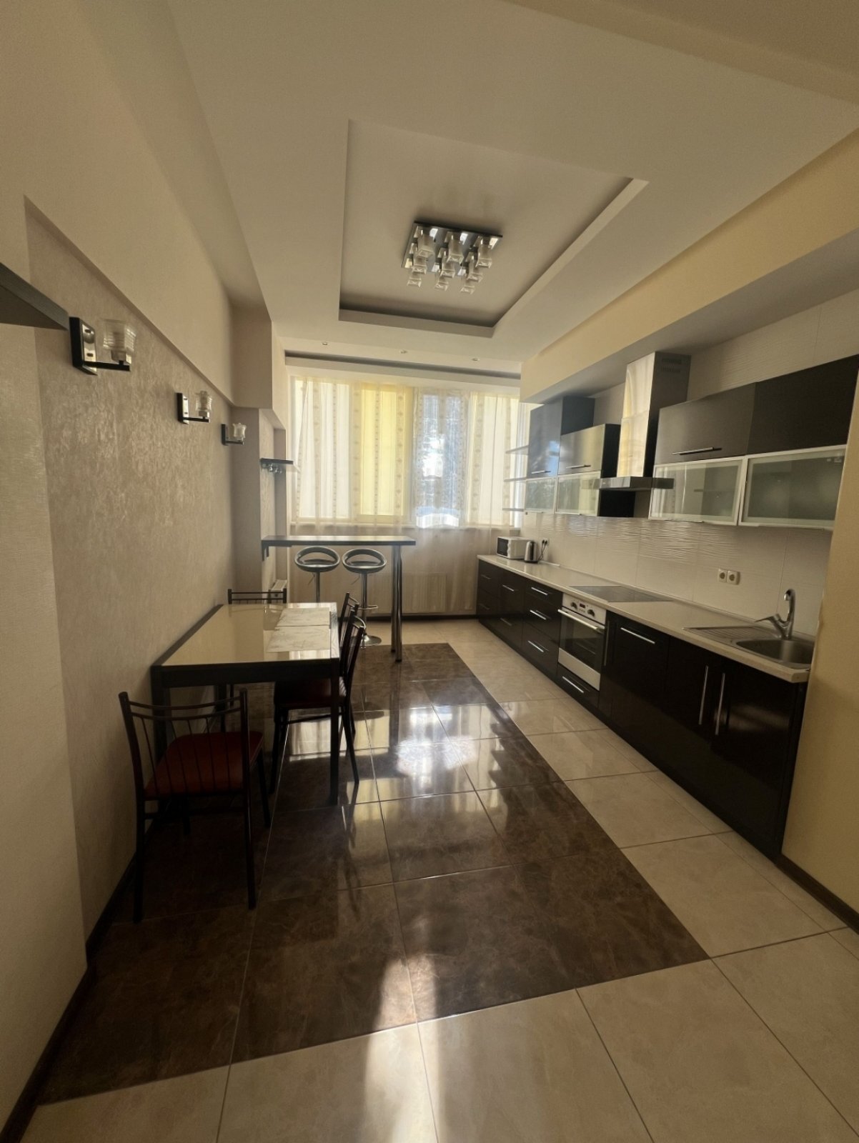 Аренда 2-комнатной квартиры 80 м², Академика Королева ул., 5/4