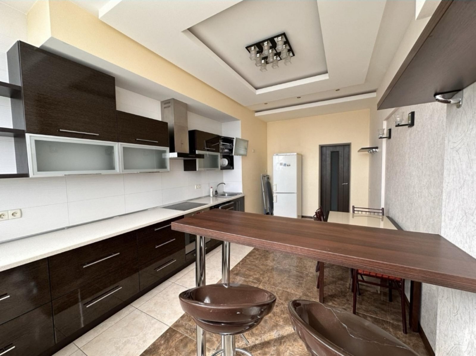 Аренда 2-комнатной квартиры 80 м², Академика Королева ул., 5/4