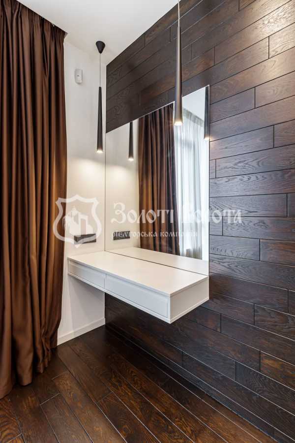 Продажа 5-комнатной квартиры 280 м², Предславинская ул., 57
