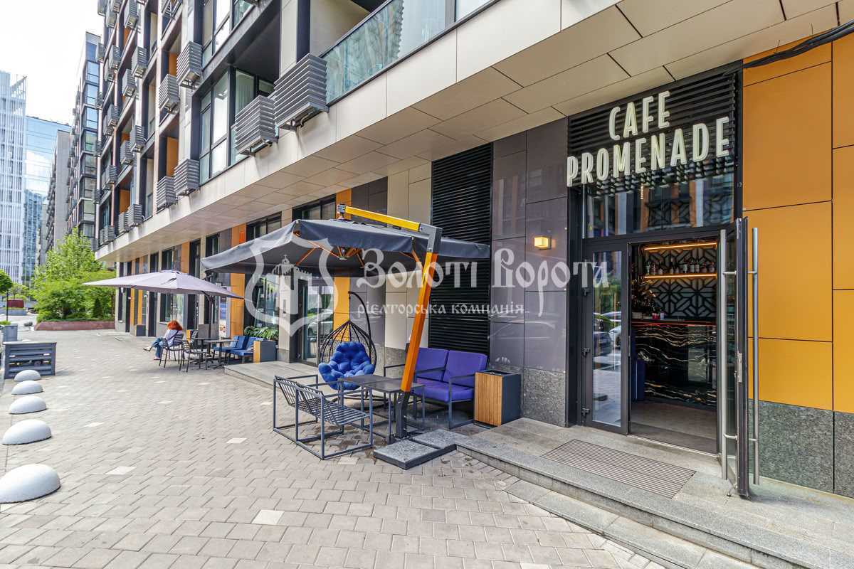 Продажа 5-комнатной квартиры 280 м², Предславинская ул., 57