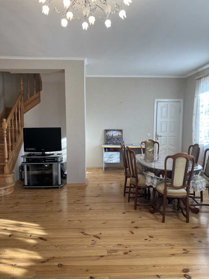 Оренда будинку 160 м², Академіка Туполєва вул.