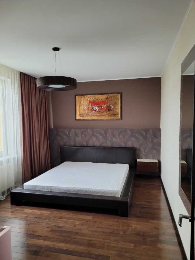Аренда 2-комнатной квартиры 85 м², Валерия Лобановского просп., 6Д