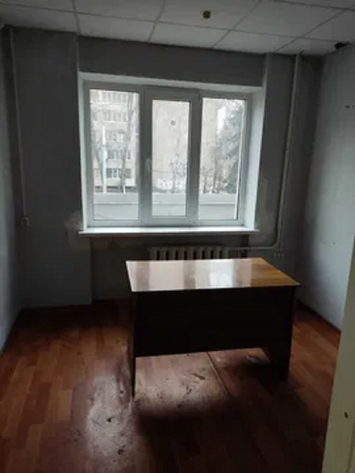 Аренда офиса 42 м², Кирилловская ул., 19/21