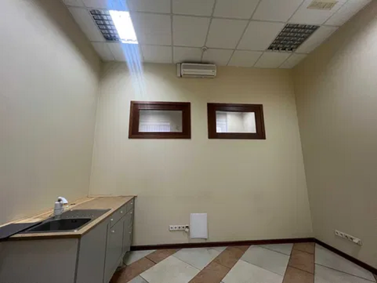 Аренда офиса 165 м², Петра Сагайдачного ул., 10