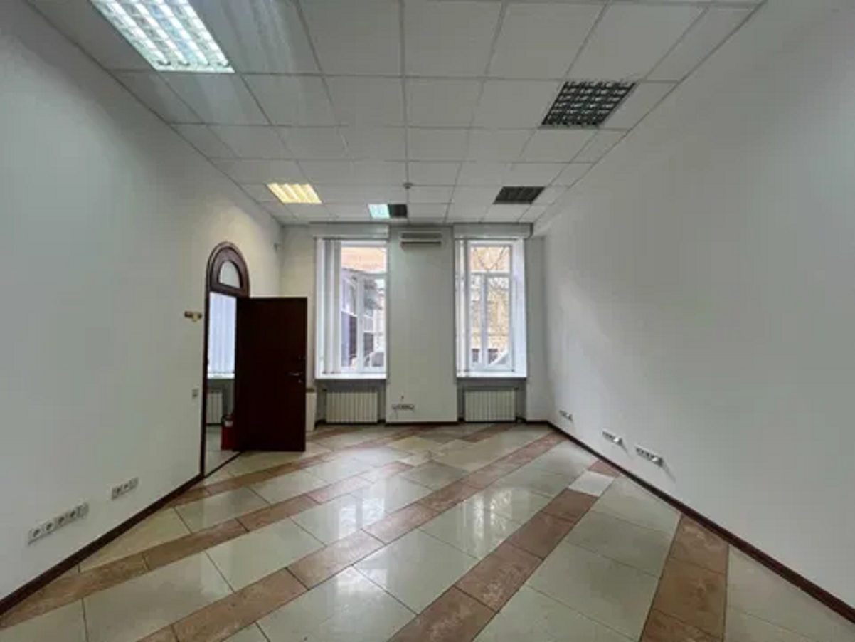 Аренда офиса 165 м², Петра Сагайдачного ул., 10