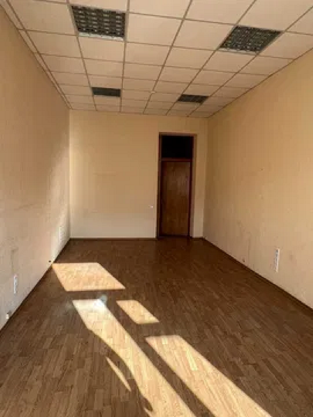 Аренда офиса 29 м², Петра Сагайдачного ул., 12