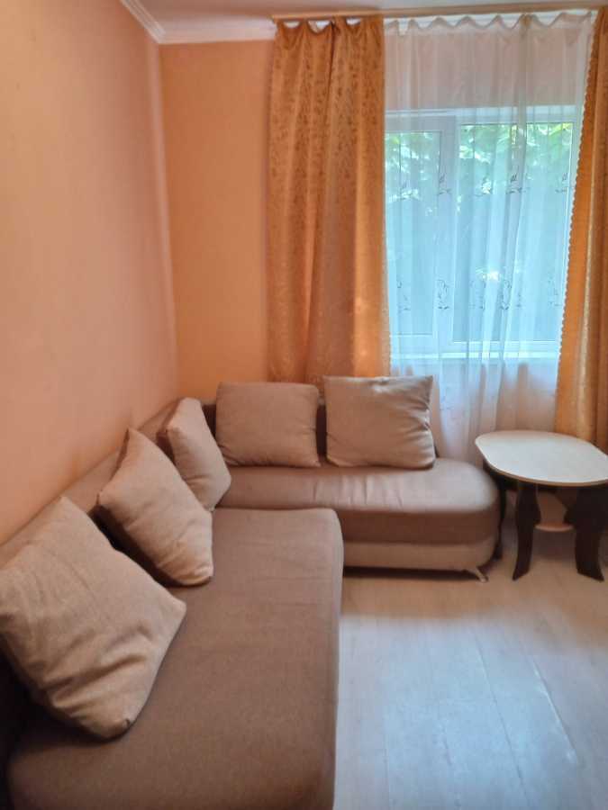 Аренда 1-комнатной квартиры 32 м², 162-я Садовая ул.