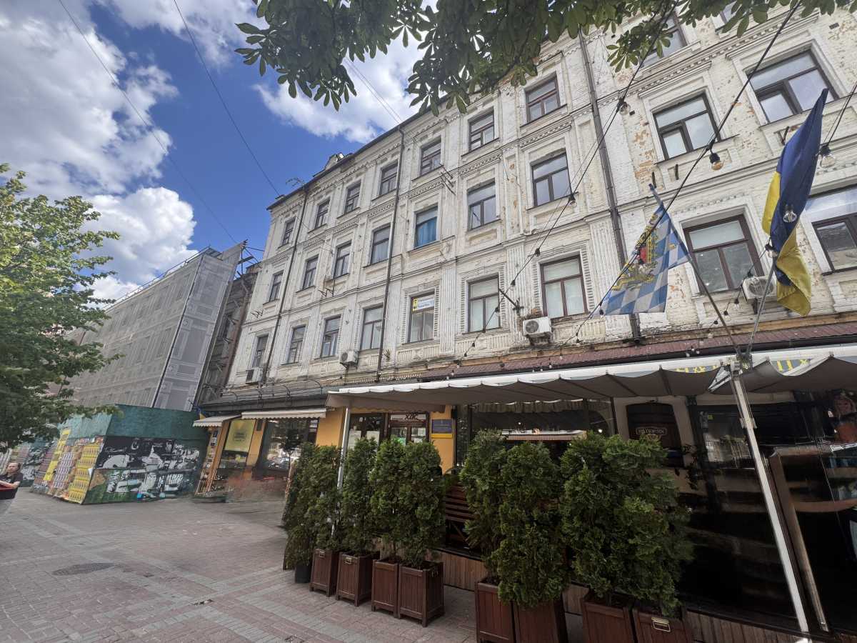 Аренда офиса 900 м², Богдана Хмельницкого ул., 3